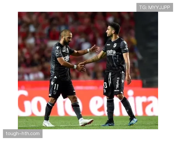 马蒂亚斯·延森英超表现抢眼,助球队稳步前行